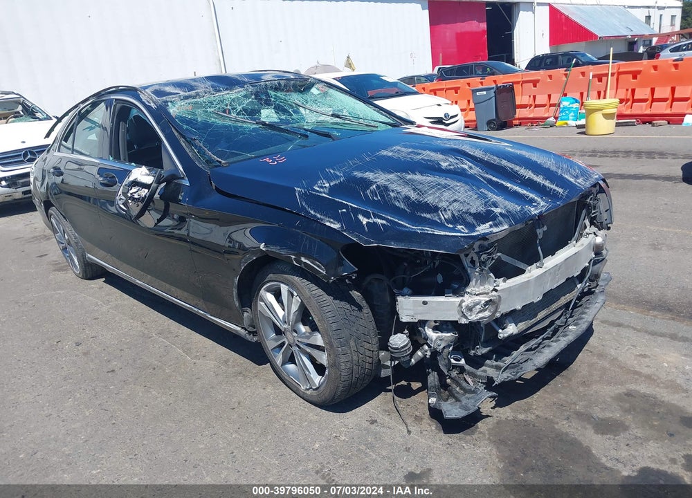 2015 MERCEDES-BENZ C 300 4MATIC/LUXURY 4MATIC/SPORT 4MATIC VIN: 55SWF4KB9FU031626
