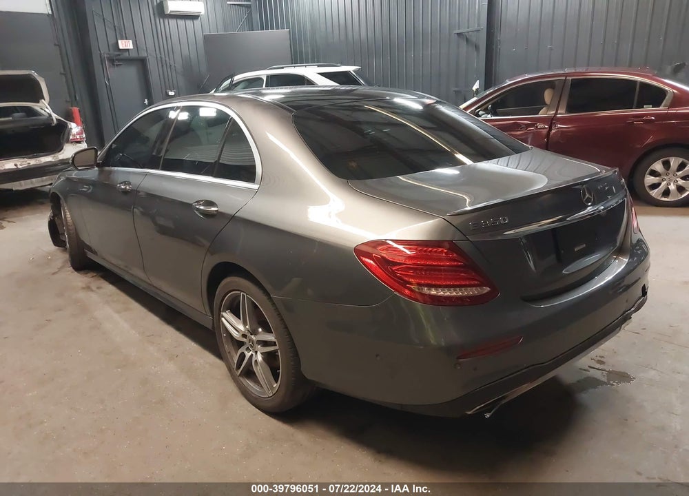 2020 MERCEDES-BENZ E 350 4MATIC VIN: W1KZF8EB5LA810260