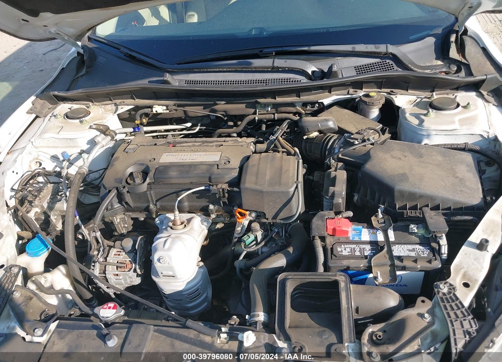 2015 HONDA ACCORD LX VIN: 1HGCR2F32FA224519
