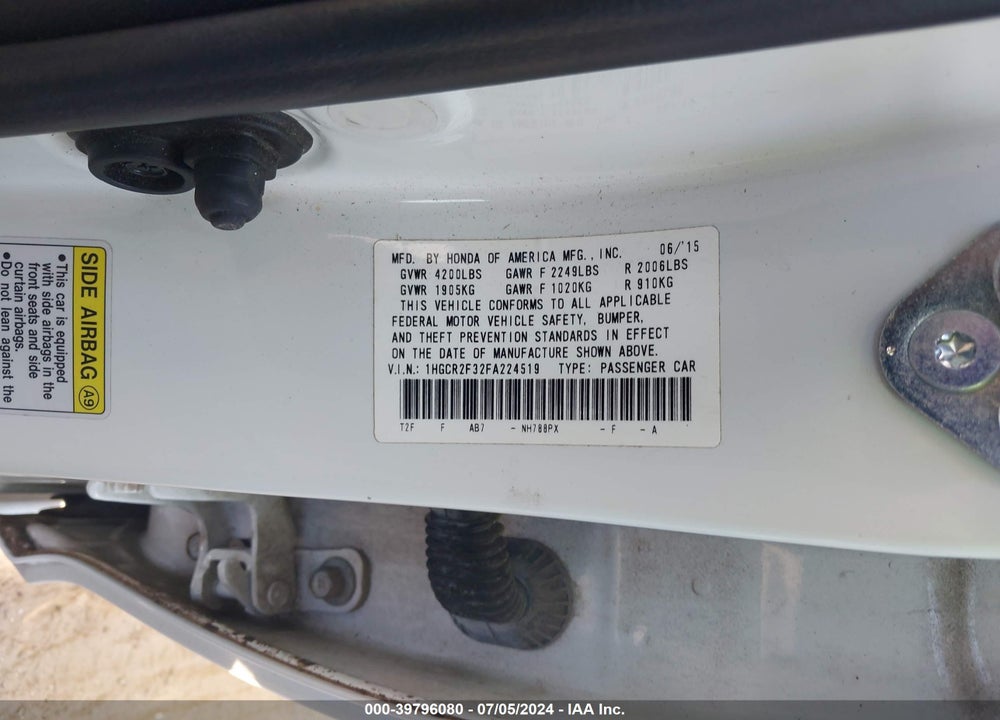 2015 HONDA ACCORD LX VIN: 1HGCR2F32FA224519