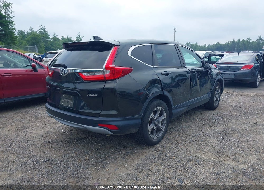 2018 HONDA CR-V EX VIN: 7FARW2H52JE082497
