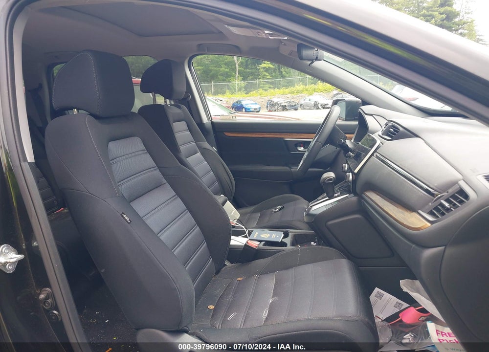 2018 HONDA CR-V EX VIN: 7FARW2H52JE082497