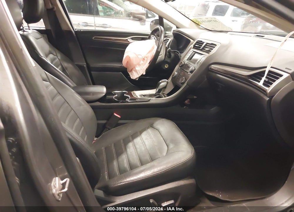2014 FORD FUSION SE VIN: 3FA6P0HD4ER313899