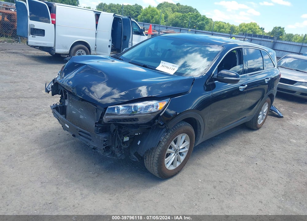 2019 KIA SORENTO 2.4L LX VIN: 5XYPG4A34KG574964