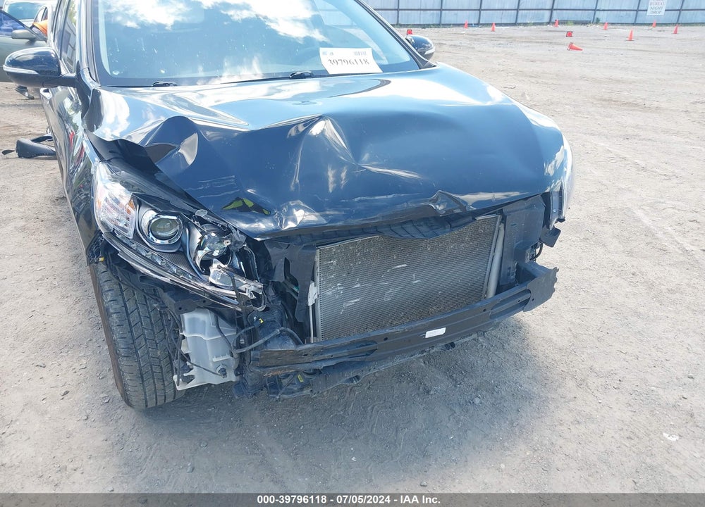2019 KIA SORENTO 2.4L LX VIN: 5XYPG4A34KG574964