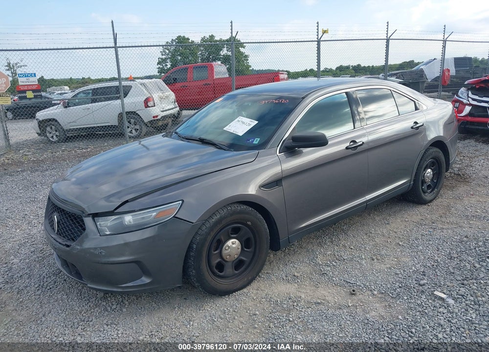 2015 FORD POLICE INTERCEPTOR VIN: 1FAHP2MKXFG178185