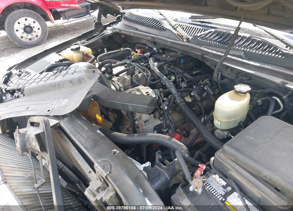2002 CADILLAC ESCALADE STANDARD VIN: 1GYEK63N22R157953