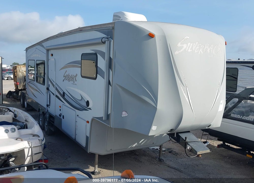 2013 CEDAR CREEK SLVRBC29 VIN: 4X4FCRE24DS209102