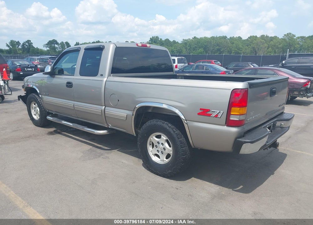 2000 CHEVROLET SILVERADO 1500 LT VIN: 2GCEK19T8Y1234292