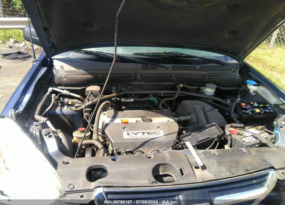 2004 HONDA CR-V LX VIN: SHSRD68554U200189