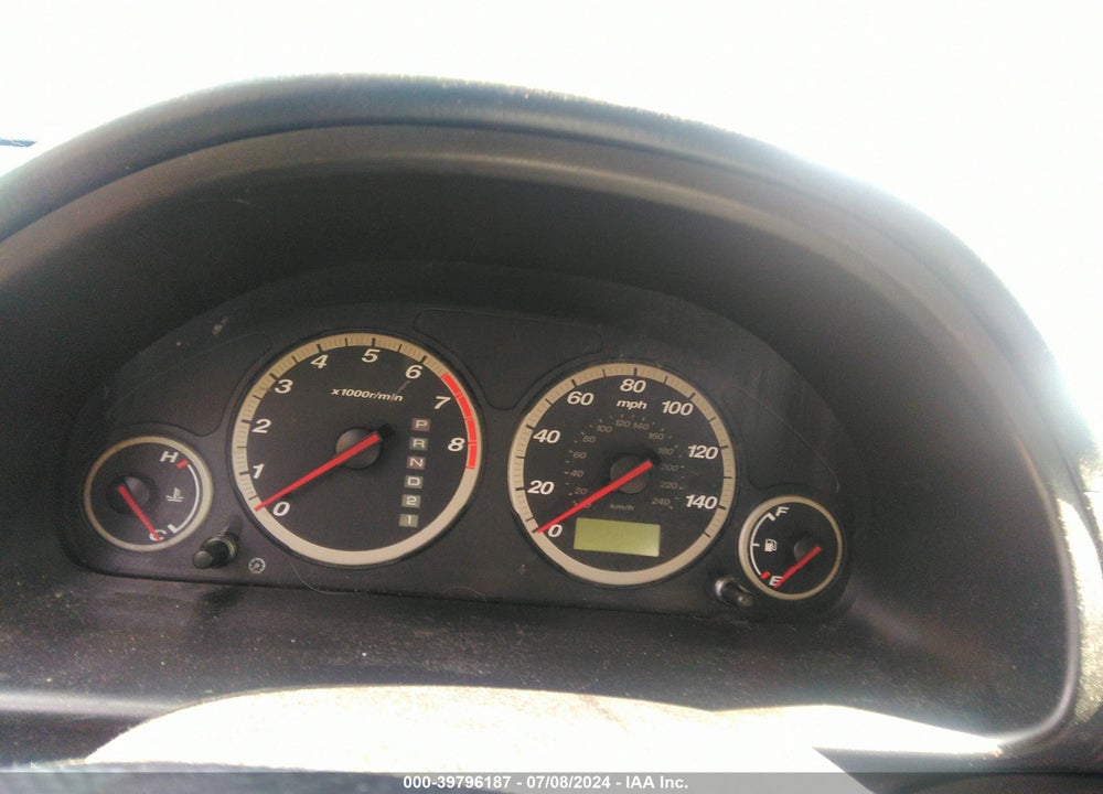 2004 HONDA CR-V LX VIN: SHSRD68554U200189