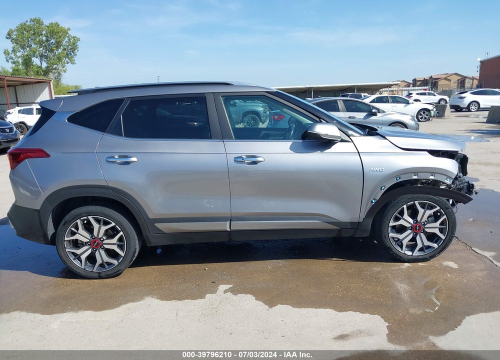 2022 KIA SELTOS VIN: KNDETCA29N7268901