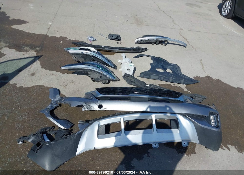 2022 KIA SELTOS VIN: KNDETCA29N7268901