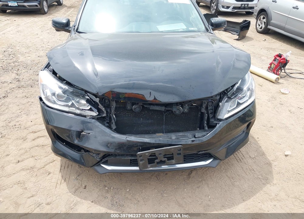 2016 HONDA ACCORD EX-L V-6 VIN: 1HGCR3F01GA025457