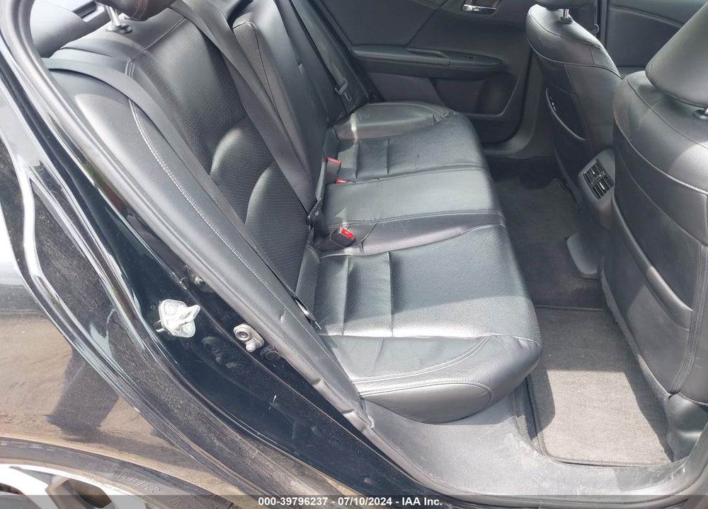 2016 HONDA ACCORD EX-L V-6 VIN: 1HGCR3F01GA025457