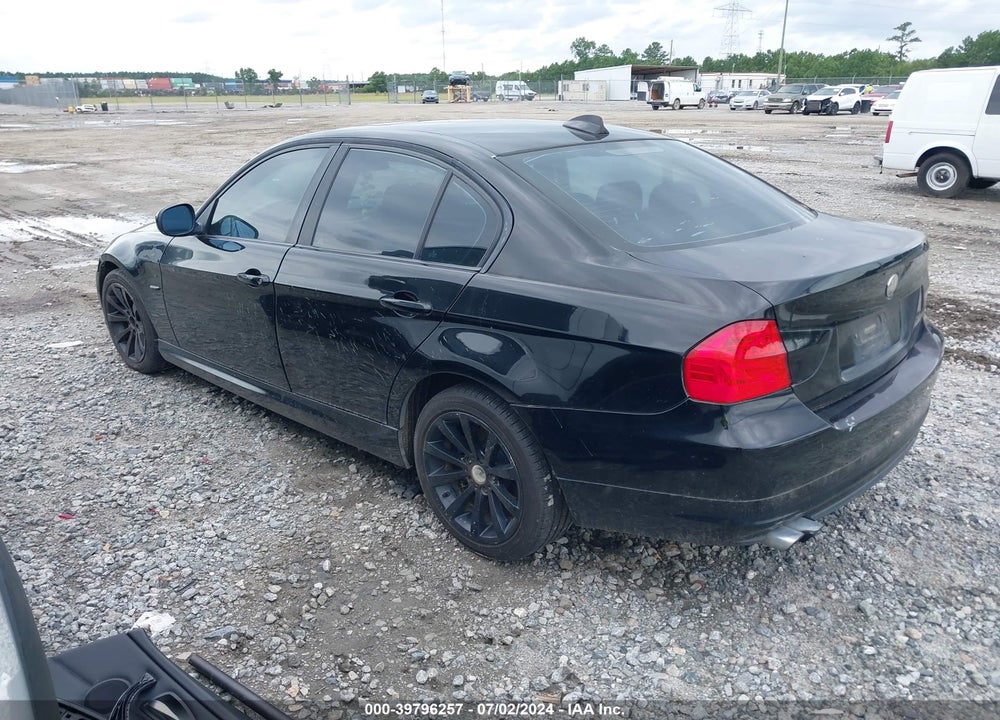 2009 BMW 328I VIN: WBAPH77549NM28555
