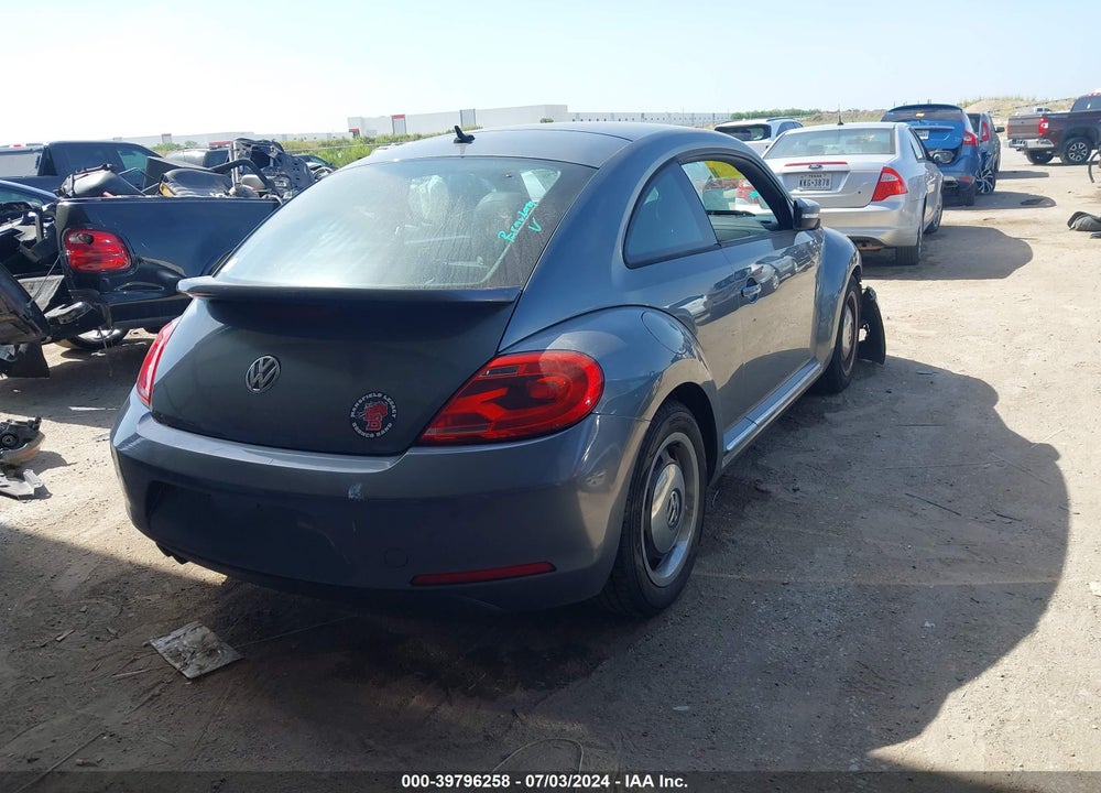 2012 VOLKSWAGEN BEETLE 2.5L VIN: 3VWJP7AT2CM629792