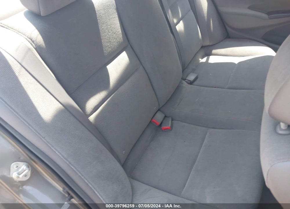 2007 HONDA CIVIC LX VIN: 1HGFA165X7L011436