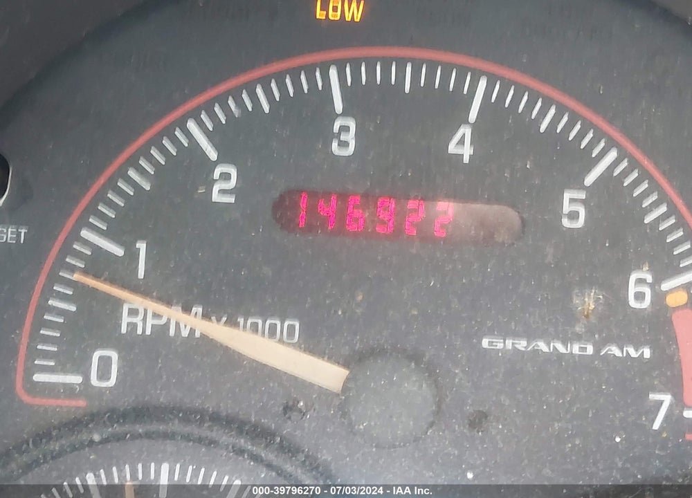 2004 PONTIAC GRAND AM SE VIN: 1G2NE52F74M507843