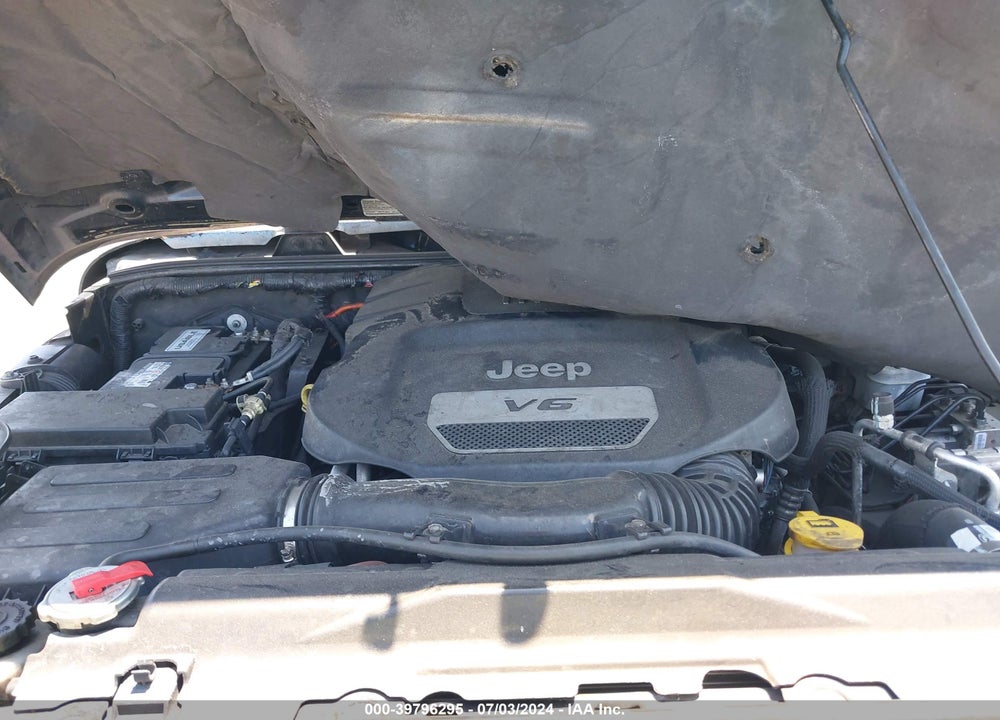 2014 JEEP WRANGLER UNLIMITED SAHARA VIN: 1C4BJWEG7EL128420