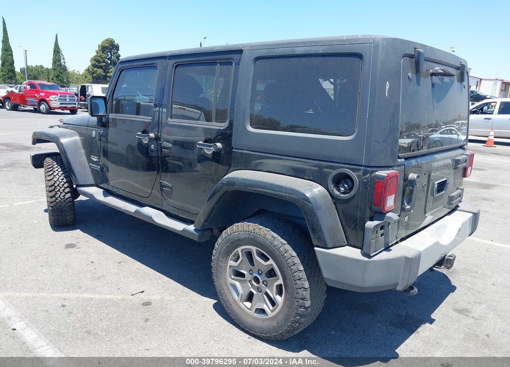 2014 JEEP WRANGLER UNLIMITED SAHARA VIN: 1C4BJWEG7EL128420