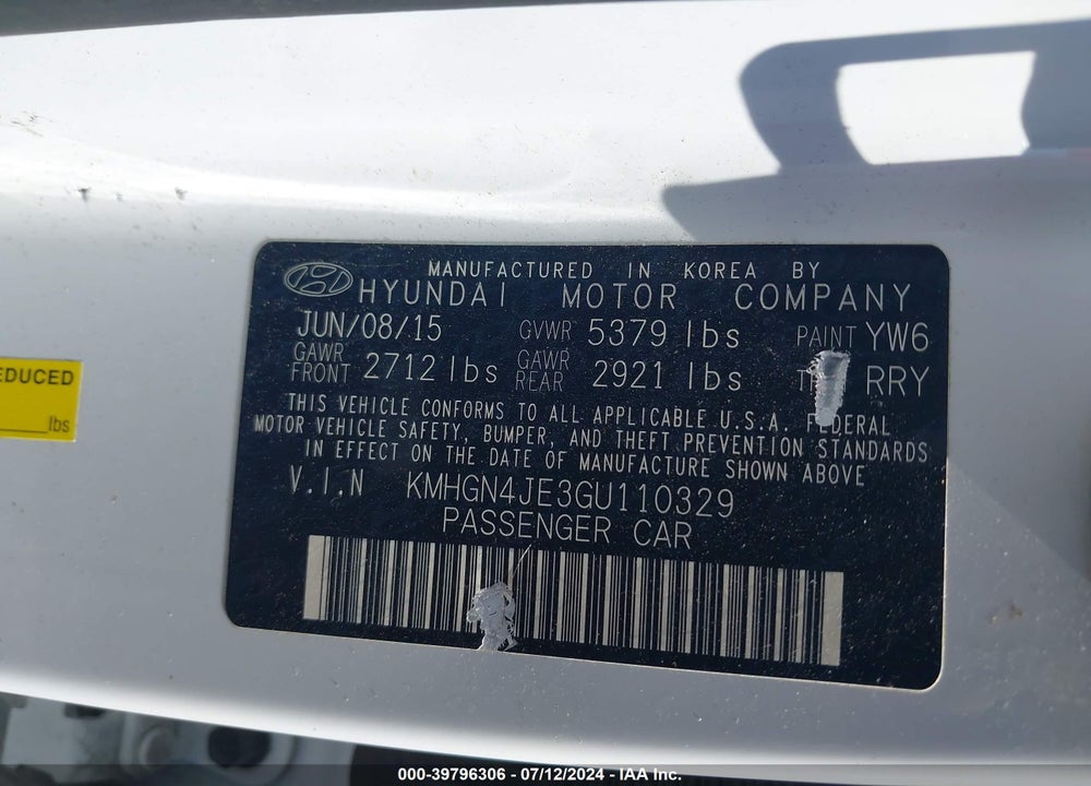 2016 HYUNDAI GENESIS 3.8 VIN: KMHGN4JE3GU110329