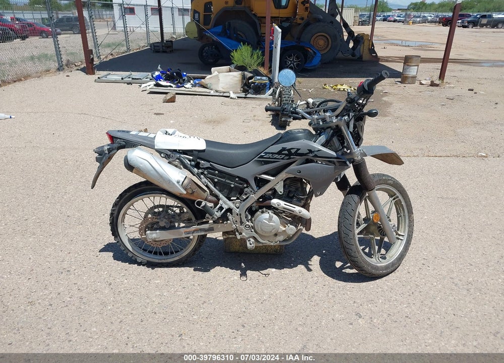 2023 KAWASAKI KLX230 M VIN: MH4LXCM11PJP01659