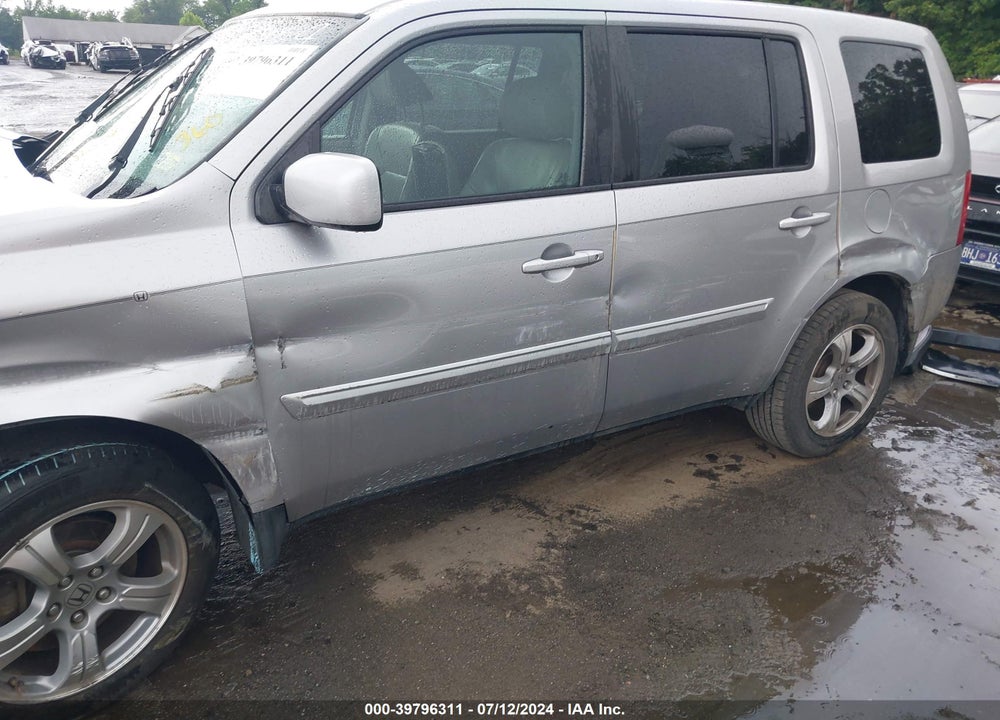 2013 HONDA PILOT EX-L VIN: 5FNYF4H7XDB038238