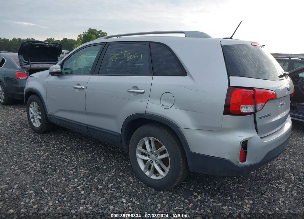2014 KIA SORENTO LX V6 VIN: 5XYKTDA7XEG482142