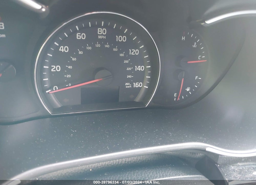 2014 KIA SORENTO LX V6 VIN: 5XYKTDA7XEG482142