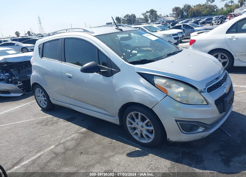 2014 CHEVROLET SPARK 2LT AUTO VIN: KL8CF6S95EC434326