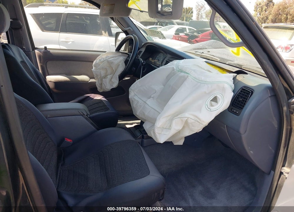 2000 TOYOTA 4RUNNER SR5 V6 VIN: JT3HN86R1Y0268290