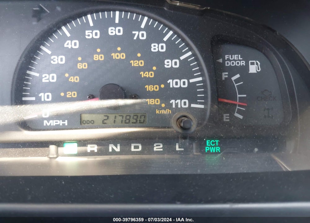 2000 TOYOTA 4RUNNER SR5 V6 VIN: JT3HN86R1Y0268290