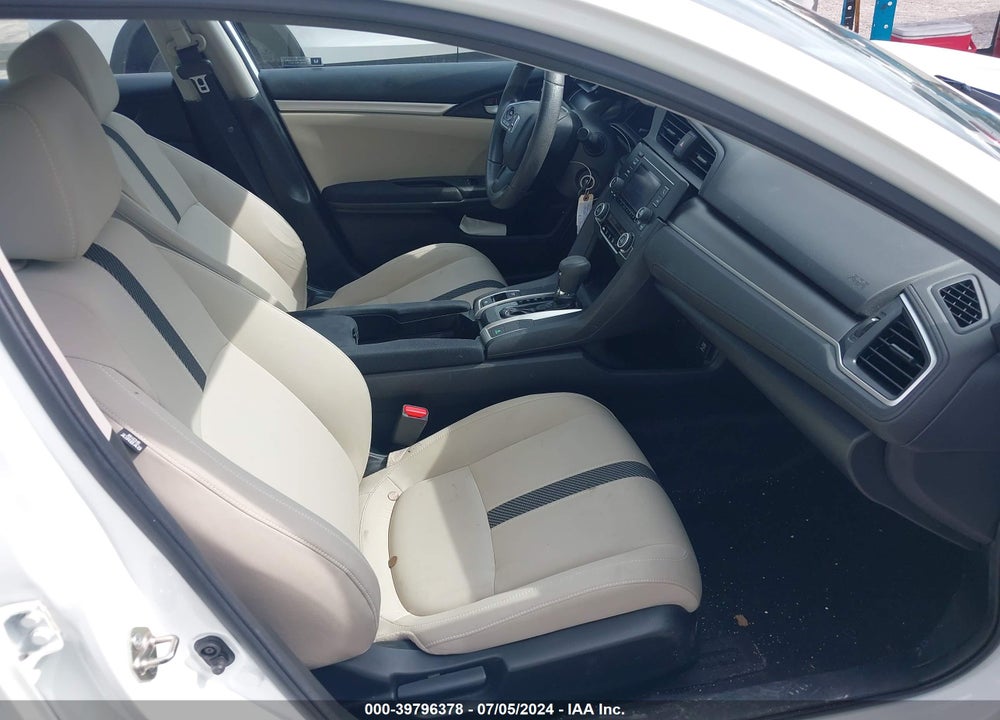 2017 HONDA CIVIC LX VIN: 19XFC2F5XHE003880