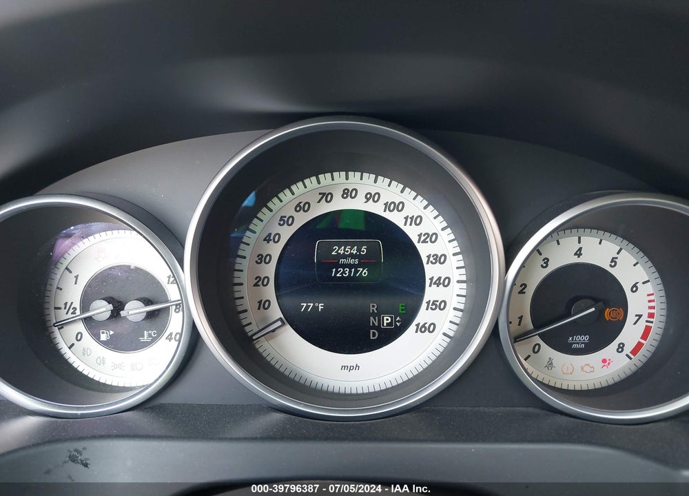 2015 MERCEDES-BENZ E 400 VIN: WDDKJ6FB2FF308297