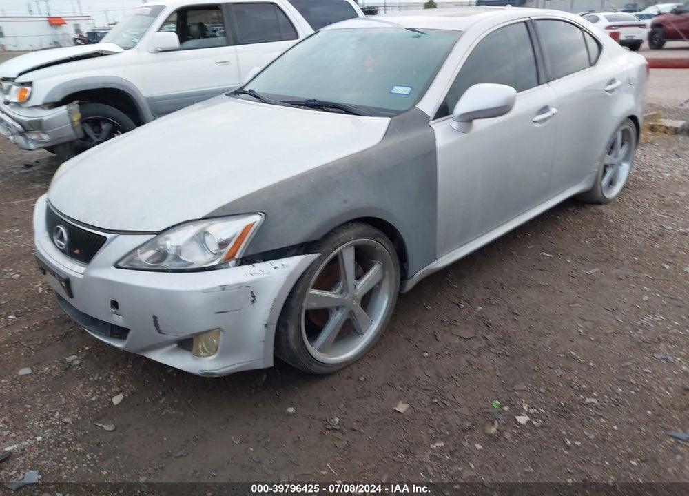 2008 LEXUS IS 250 VIN: JTHBK262185051026
