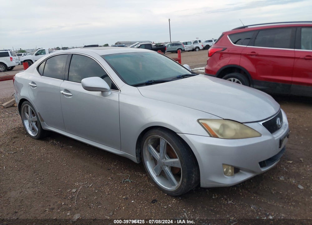2008 LEXUS IS 250 VIN: JTHBK262185051026