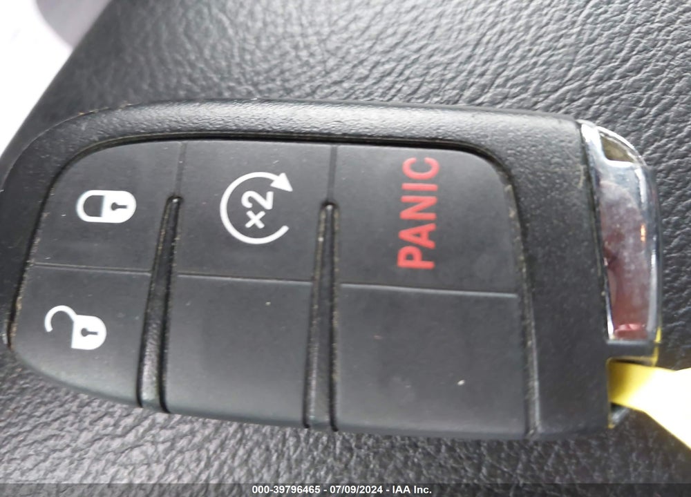 2018 JEEP COMPASS LATITUDE FWD VIN: 3C4NJCBB5JT193964