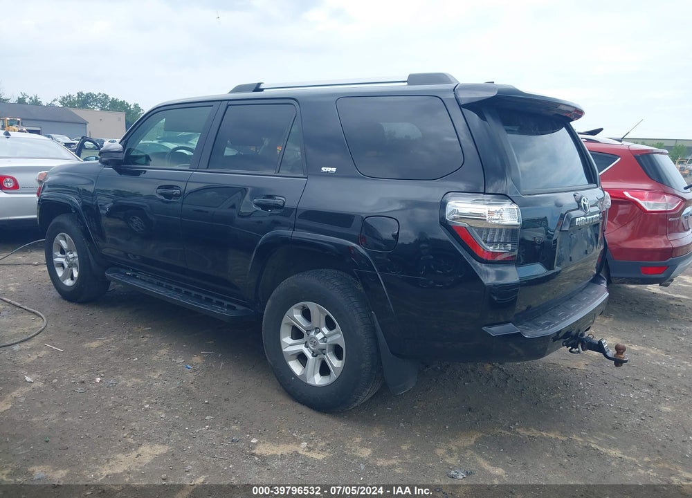 2022 TOYOTA 4RUNNER SR5 VIN: JTEMU5JR9N6058673
