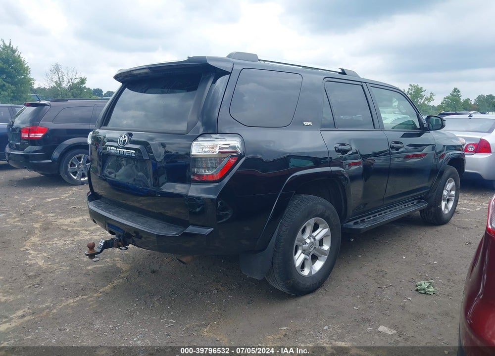 2022 TOYOTA 4RUNNER SR5 VIN: JTEMU5JR9N6058673