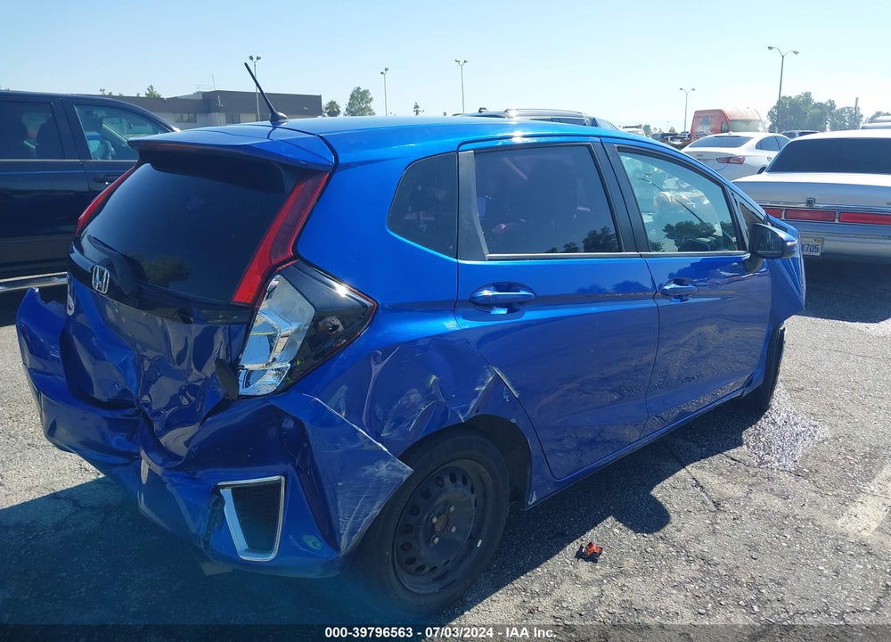 2015 HONDA FIT LX VIN: 3HGGK5H58FM725570
