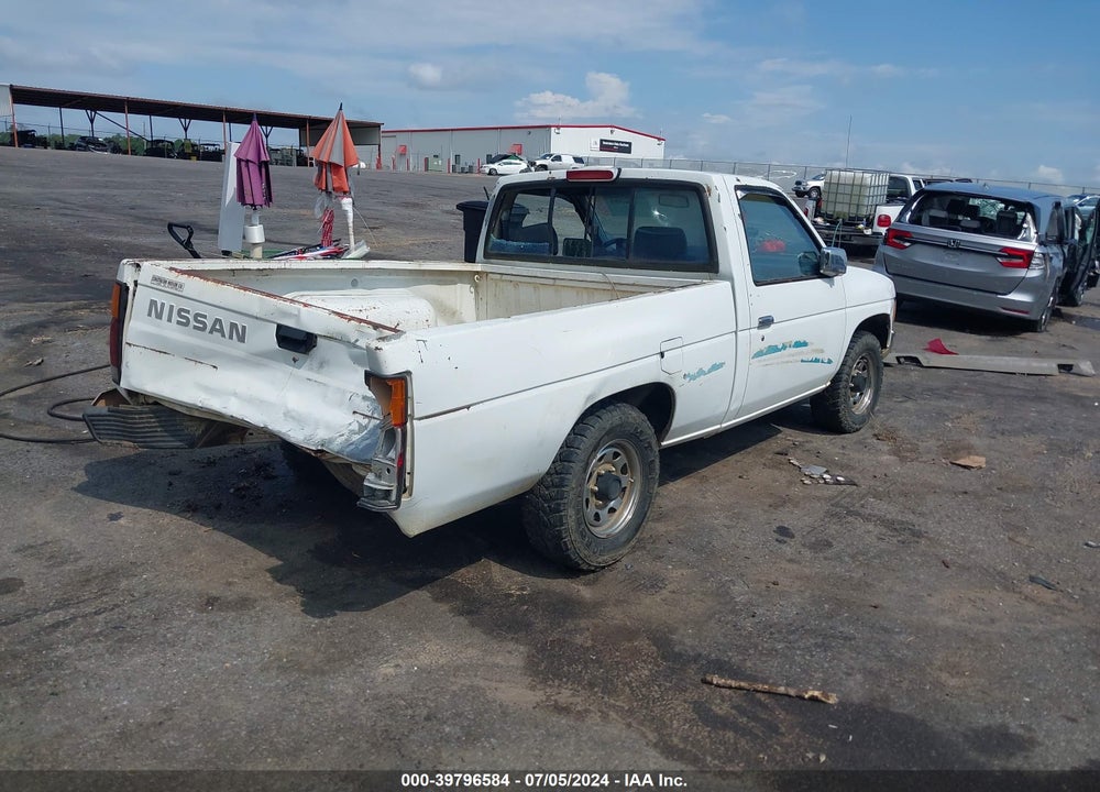 1994 NISSAN TRUCK XE VIN: 1N6SD11S6RC341091