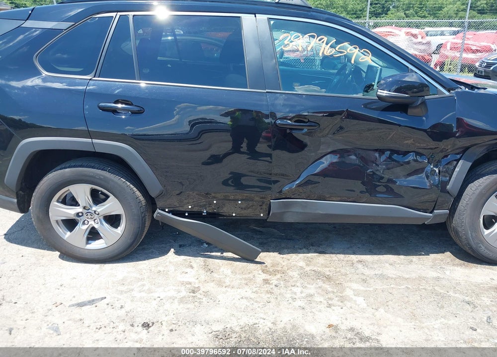 2022 TOYOTA RAV4 XLE VIN: 2T3P1RFV0NW265720