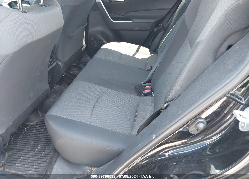 2022 TOYOTA RAV4 XLE VIN: 2T3P1RFV0NW265720