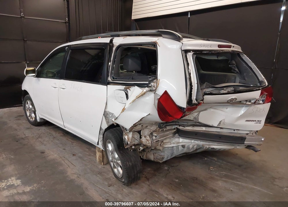 2004 TOYOTA SIENNA XLE LIMITED VIN: 5TDZA22C94S145595