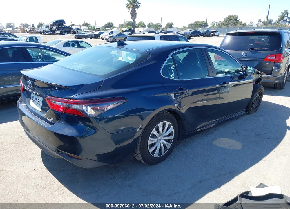 2021 TOYOTA CAMRY LE HYBRID VIN: 4T1C31AK6MU546905