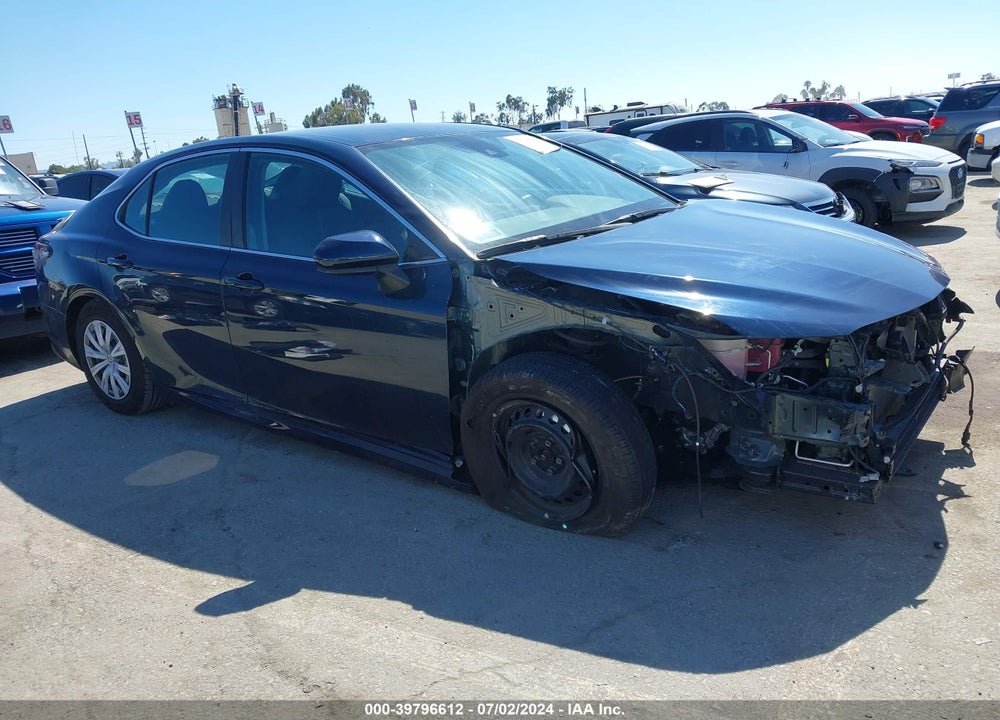 2021 TOYOTA CAMRY LE HYBRID VIN: 4T1C31AK6MU546905