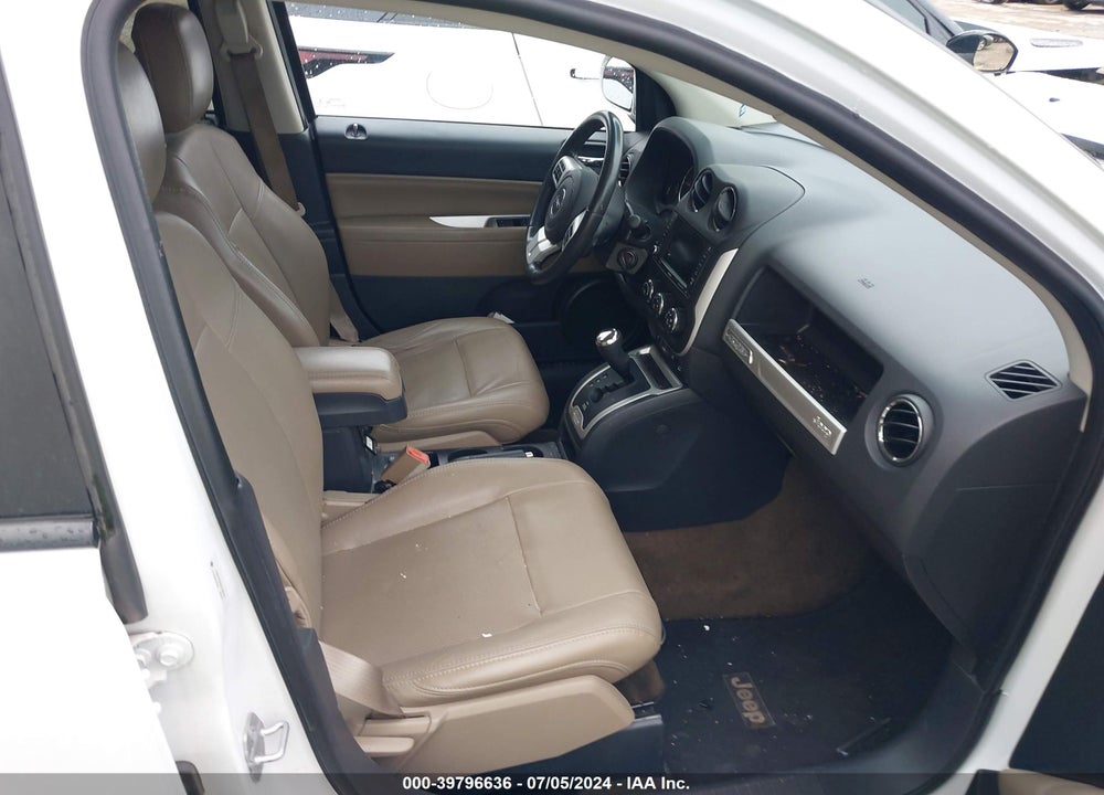 2014 JEEP COMPASS LIMITED VIN: 1C4NJDCB4ED708355