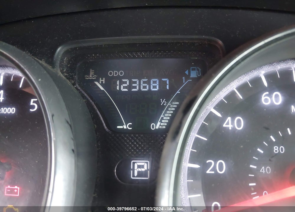 2015 NISSAN VERSA 1.6 S/1.6 S+/1.6 SL/1.6 SV VIN: 3N1CN7AP8FL815192