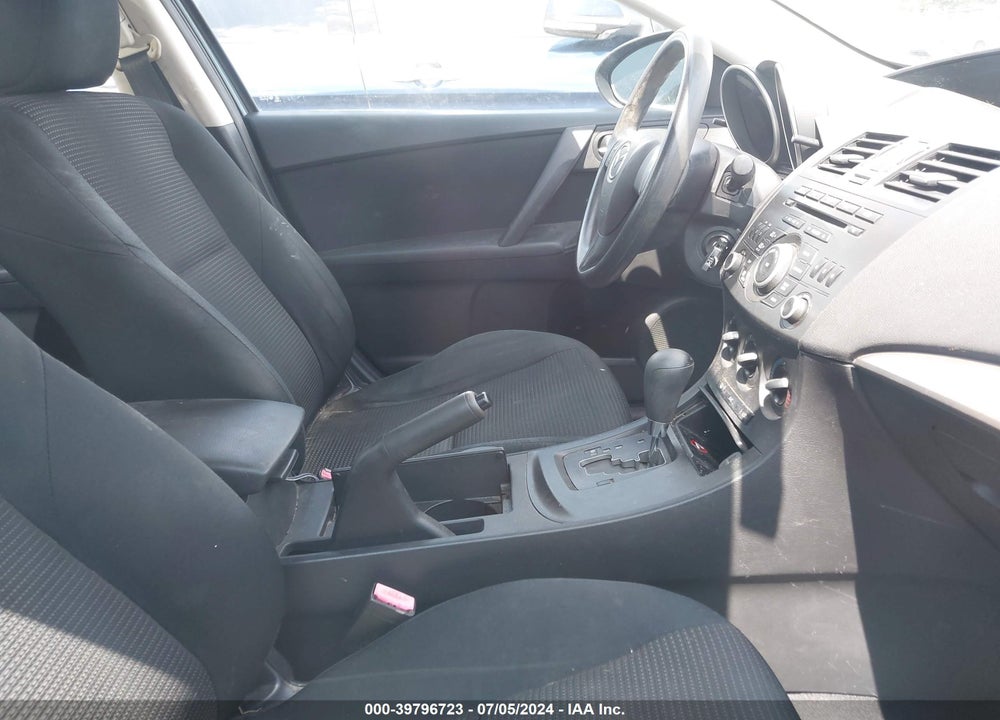 2012 MAZDA 3 I SPORT VIN: JM1BL1UF8C1552817